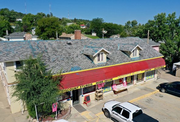 2209 Mount Rushmore Rd, Rapid City, SD 57701